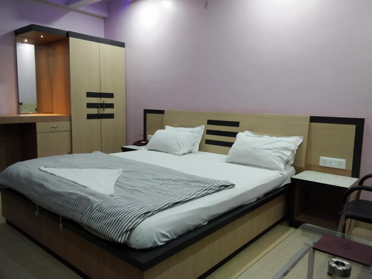M S Hotel Pvt Ltd Bhāgalpur Exteriör bild